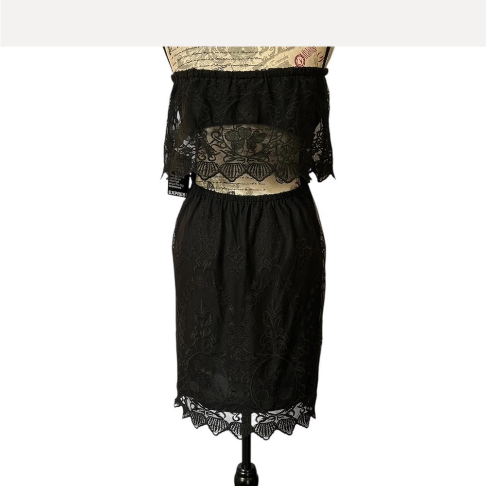 Express Black Strapless Lace Dress NWT SZ M Open Back - Picture 2 of 5